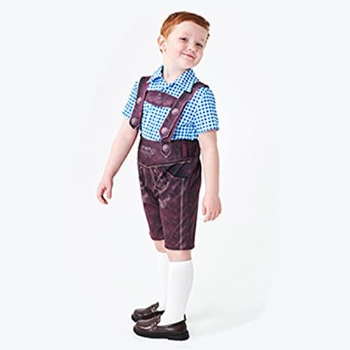 Outfit in a suspenders style