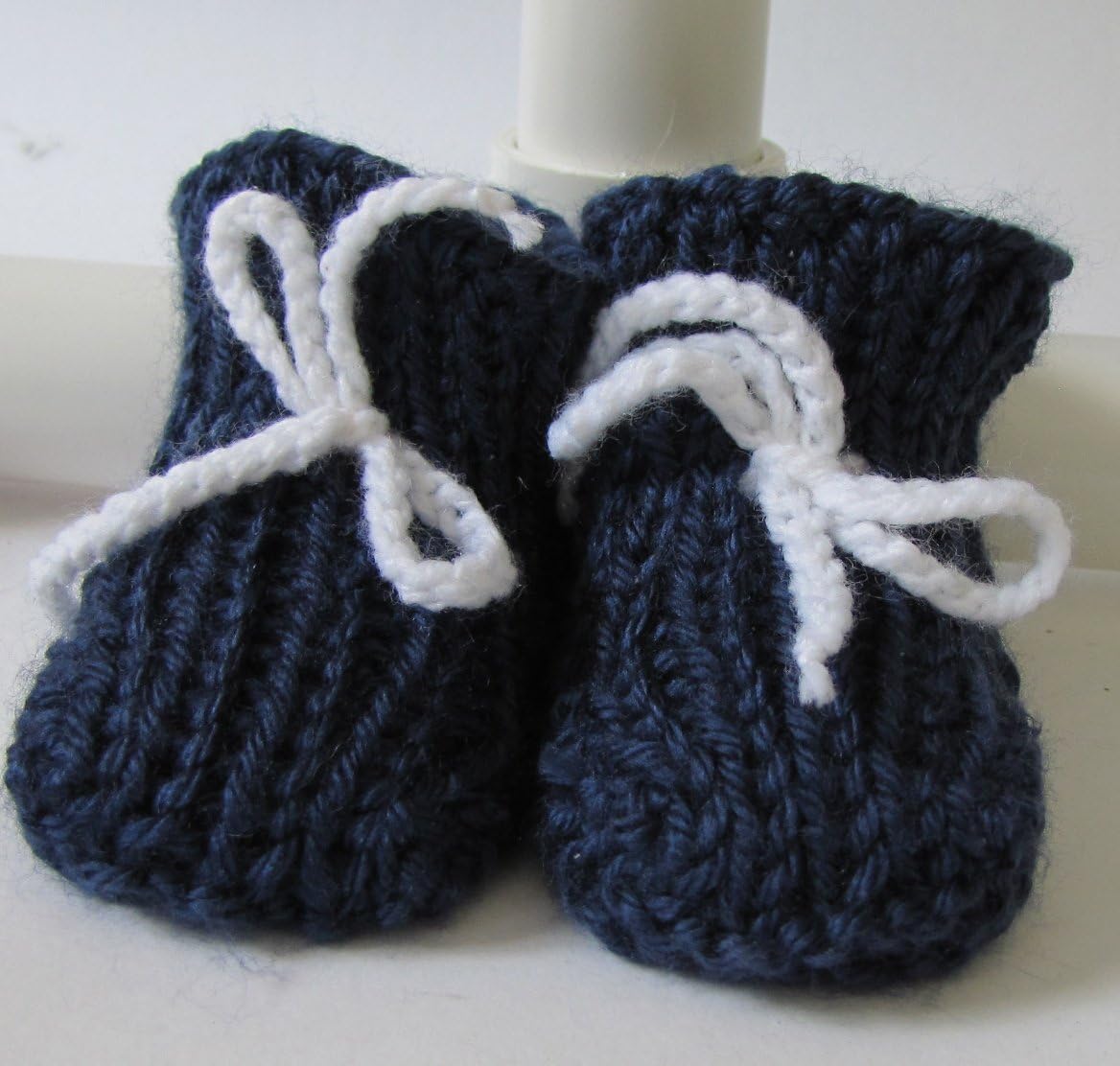 Handmade Baby Sweater Hat Booties Set for Newborns