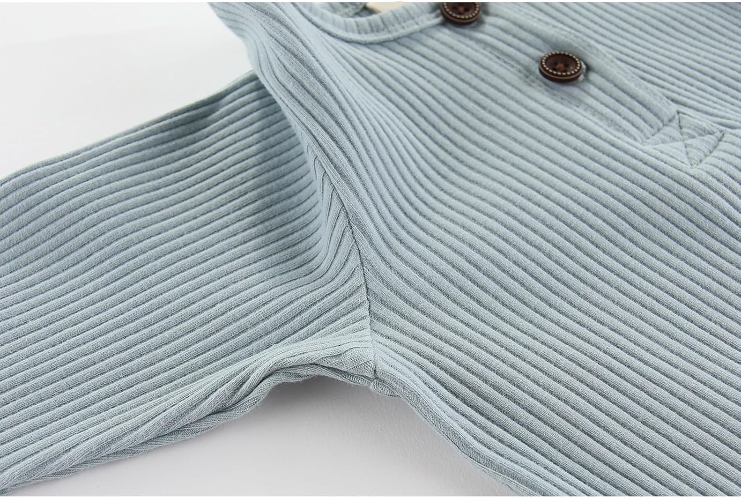 Stylish Unisex Baby Romper Set for 0-24 Months Soft Trendy
