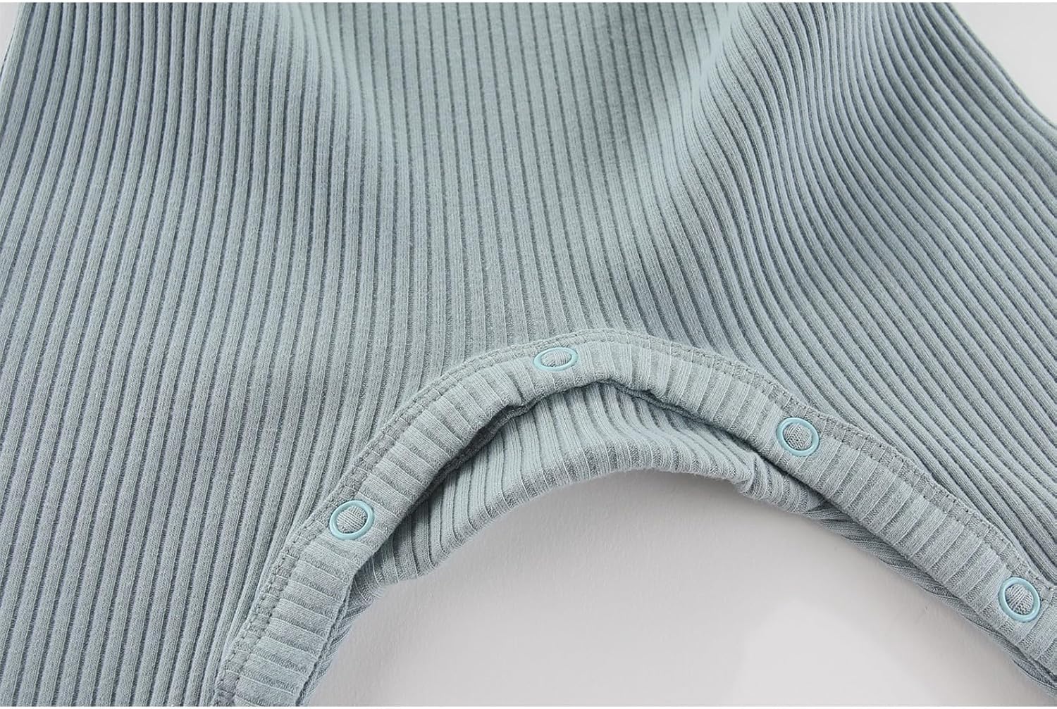 Stylish Unisex Baby Romper Set for 0-24 Months Soft Trendy