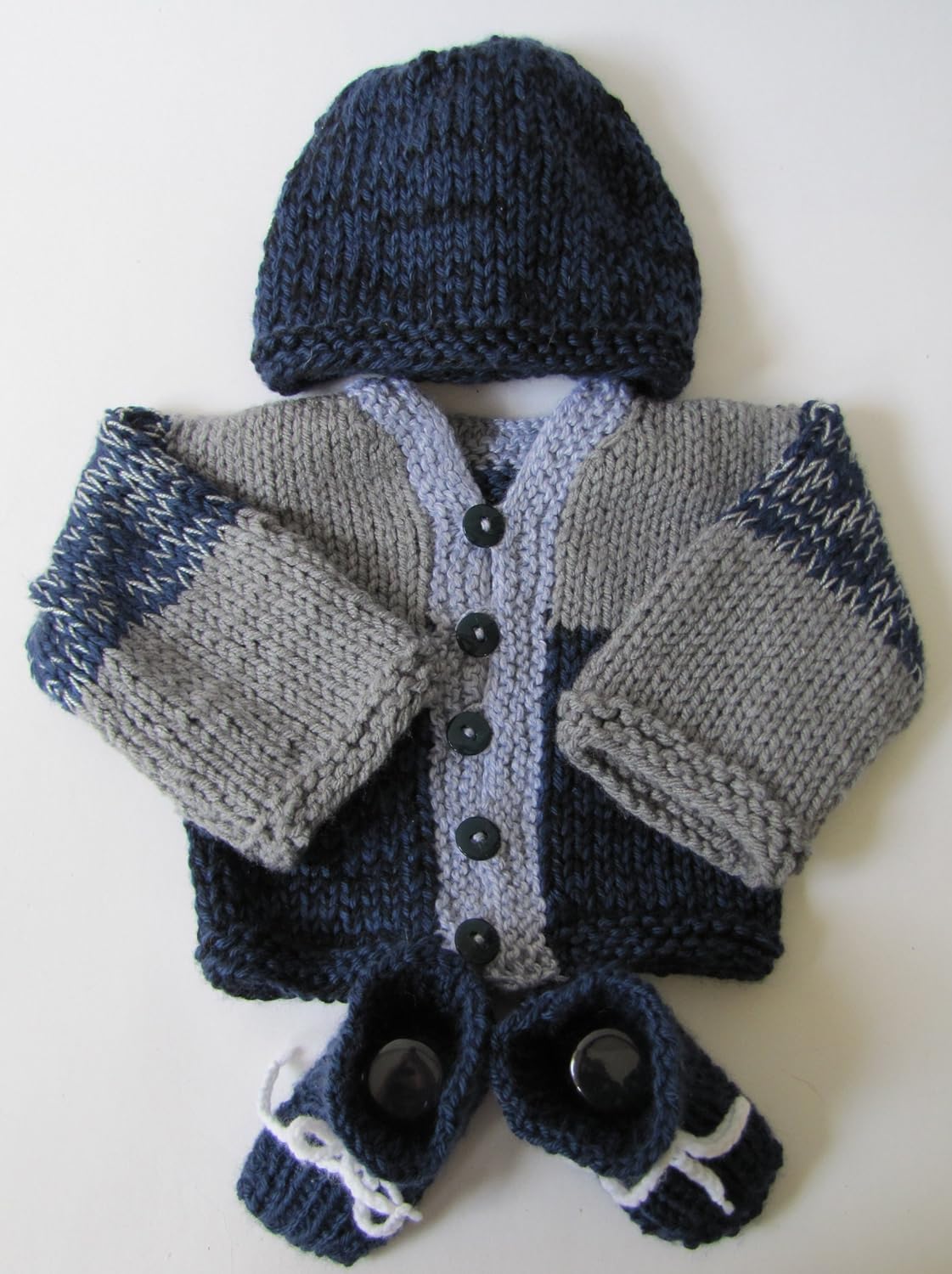 Handmade Baby Sweater Hat Booties Set for Newborns
